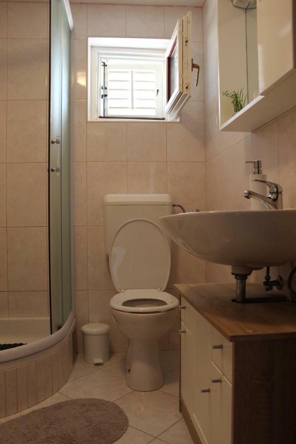 Apartman Leni 닌 외부 사진